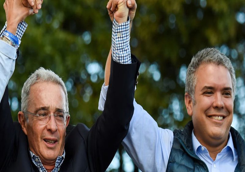  Piden abrir investigación a Duque y a Uribe por supuestos delitos electorales