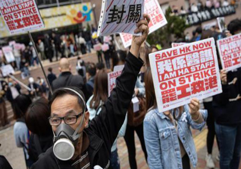  Los trabajadores sanitarios de Hong Kong ponen fin a una huelga de cinco días