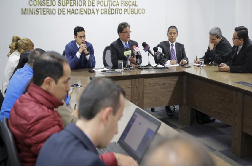  El Ministro Carrasquilla se ha convertido en azote de los trabajadores, dice la Utrallano