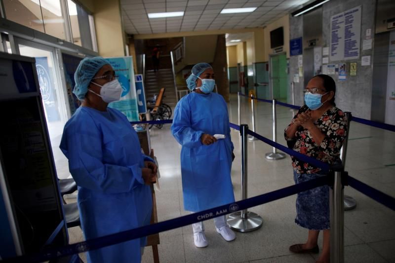  Colombia supera los 15.000 contagiados de COVID-19 y llega a 574 muertes