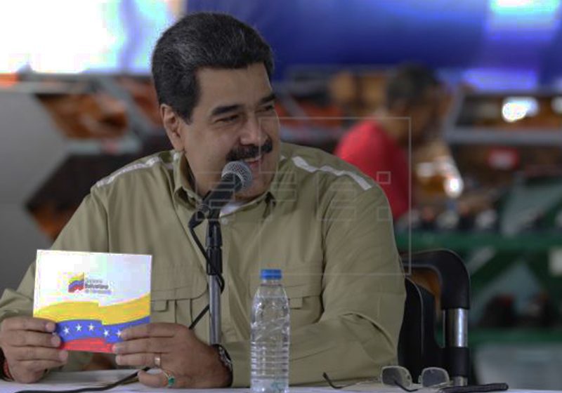  Maduro ofrece a Duque retomar relación consular tras detención de exsenadora