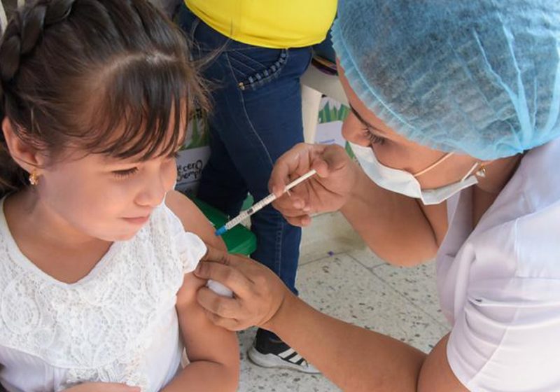  Activan jornada de vacunación el sábado