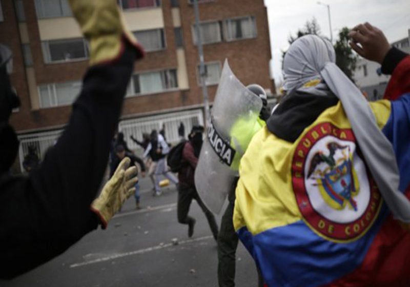  ONU expresa preocupación a Colombia por violencia contra Policía en protestas