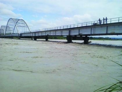  En riesgo de asilamiento puente Alcaraván sobre río Ariari en Granada