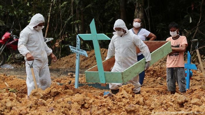  Brasil, con 58.325 muertos y 1,36 millones de casos, en el epicentro del coronavirus en Latinoamérica