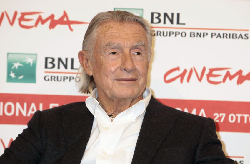  Muere Joel Schumacher, el director de «Batman Forever» y «Batman & Robin»