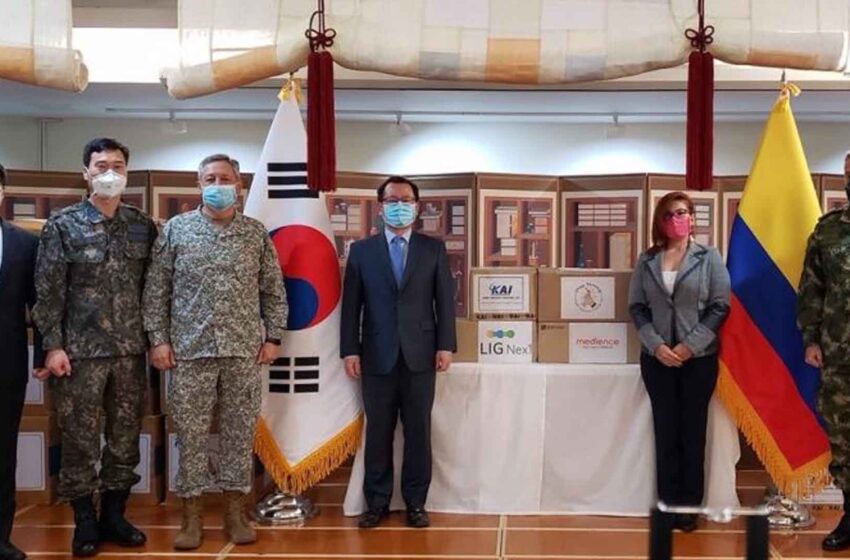  Gobierno de Corea del Sur dona tapabocas a veteranos colombianos de la guerra