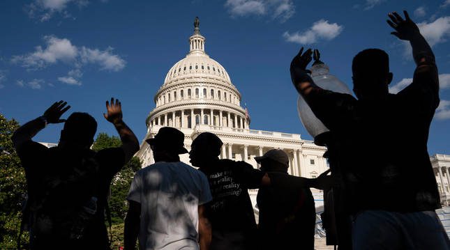  Los Obama, Beyoncé y otros respaldan las protestas de los jóvenes en EE.UU.