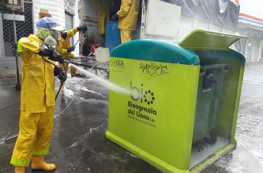  Contenedores de basura en el centro de Villavicencio son destruidos por vándalos