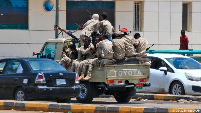  Jartum envía una fuerza conjunta a Darfur tras ataque con 66 muertos