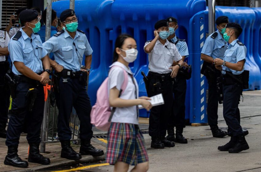  Hong Kong decide cerrar los colegios tras rebrote de coronavirus