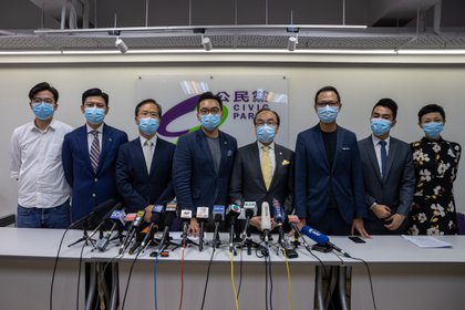  Hong Kong veta a 12 candidatos opositores para las elecciones legislativas
