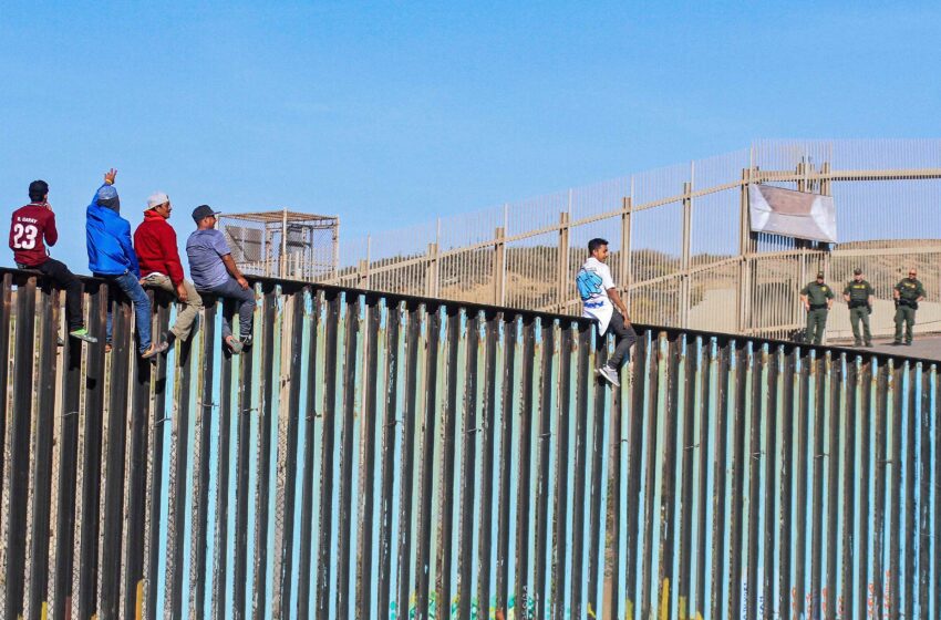  Recurren al Supremo para detener la construcción del muro de Trump