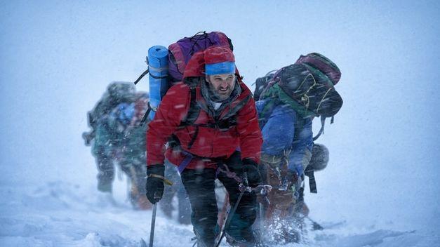  Nepal reabre el Everest tras cuatro meses cerrado por la COVID-19