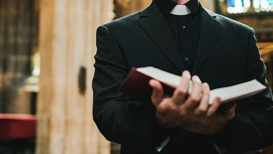  Sacerdotes investigados por homosexuales retornarían a oficios religiosos si demuestran su inocencia