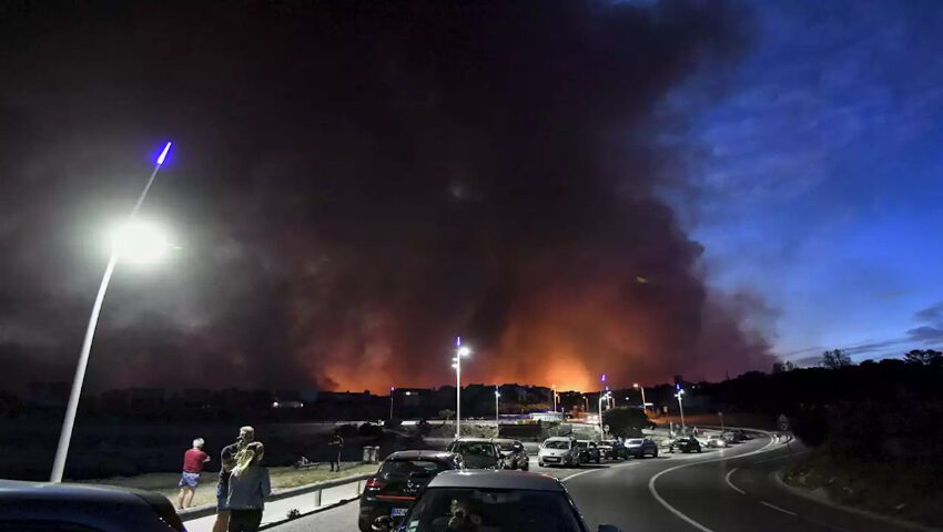  Más de 2.700 personas evacuadas cerca de Marsella por un incendio