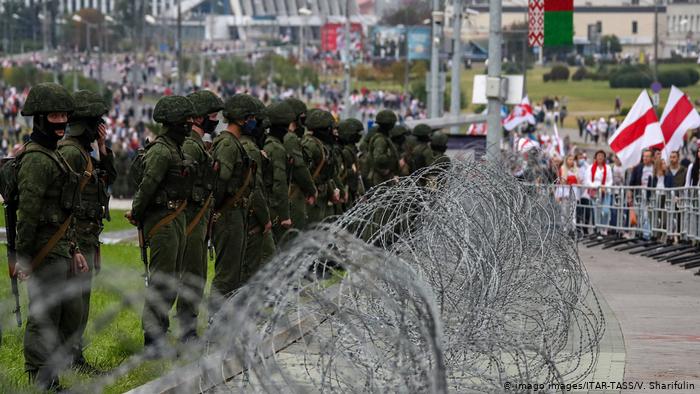  Detenidos en Minsk dos miembros del comité coordinador opositor