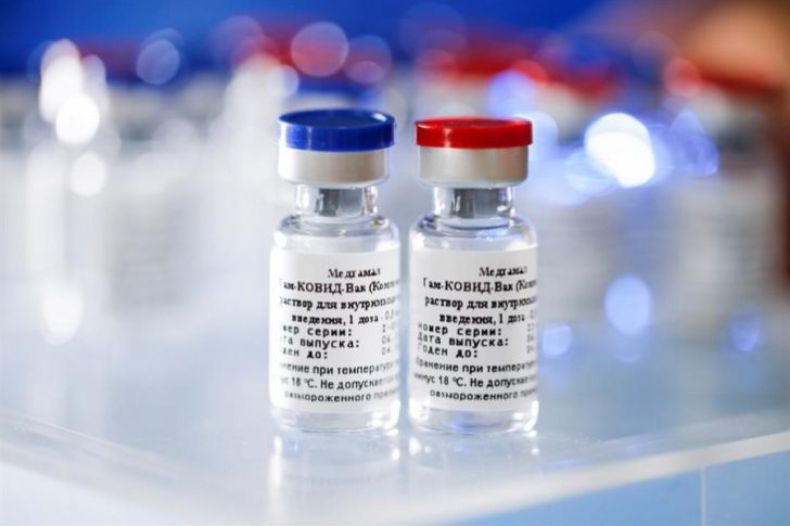  Rusia produce las primeras 15.500 dosis de su vacuna anti-COVID-19