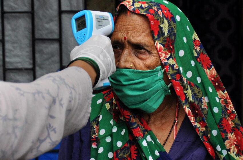  India supera los 5,4 millones de casos de COVID-19 con 86.752 muertes
