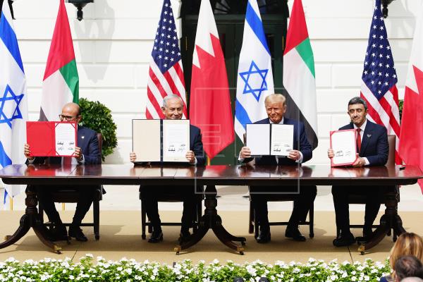  Israel formaliza sus relaciones con Emiratos y Baréin con el aval de Trump