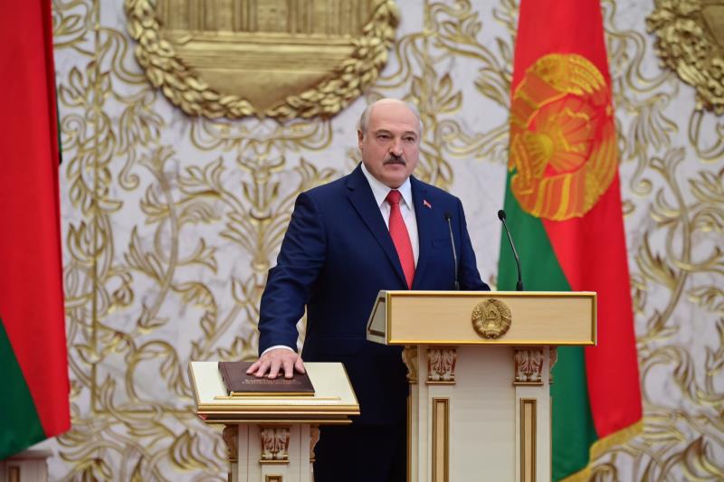  Lukashenko, investido para su sexto mandato en una ceremonia no anunciada