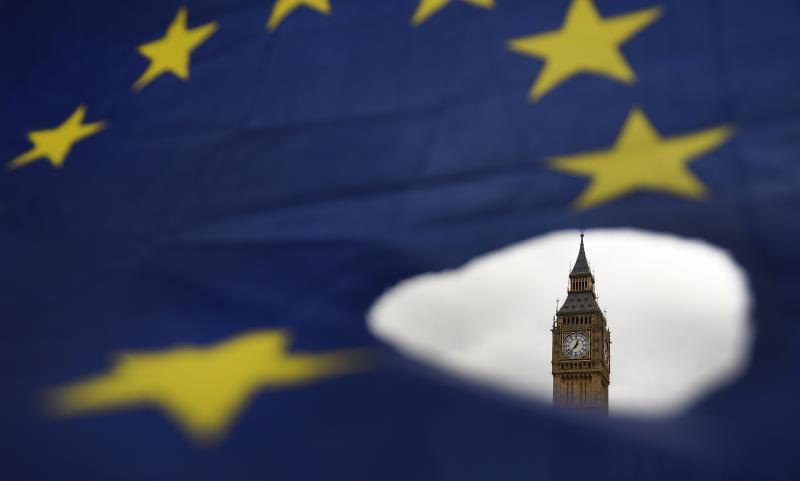  París advierte a Londres que no aceptará nada que perjudique al mercado único
