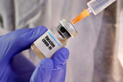  Estados Unidos busca 30.000 voluntarios para el ensayo de la vacuna de AstraZeneca