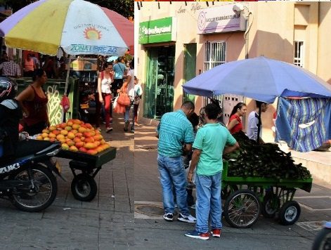 La administración municipal busca ubicación para vendedores informales