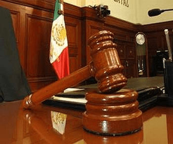  La Suprema Corte mexicana, dividida, avala pero matiza la consulta contra 5 expresidentes