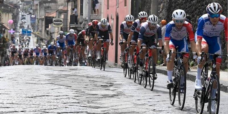  Clasificación general del Giro de Italia 2020 tras la etapa 5