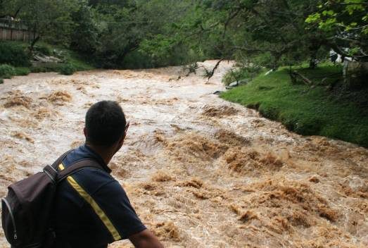  Monitorean nivel de ríos y alerta por precipitaciones en la cordillera