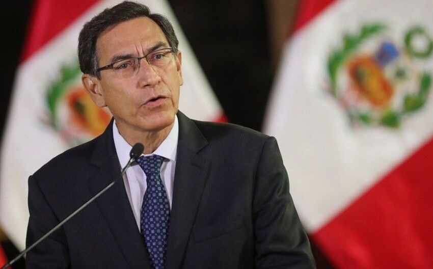  El Congreso y la corrupción llevan a la destitución del presidente peruano Martín Vizcarra