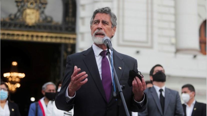  Sagasti nuevo Presidente del Perú, Vizcarra lo felicita y Merino es denunciado por violar Derechos  Humanos