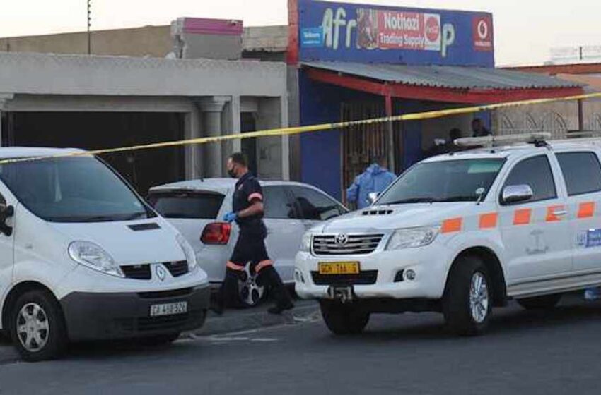  Al menos ocho personas mueren en un tiroteo en Sudáfrica