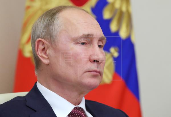  Rusia y EEUU acuerdan prolongar el tratado de desarme nuclear, según Kremlin