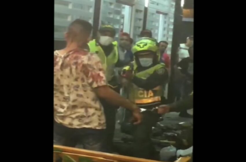  Dos venezolanos arremetieron contra la policía en Restrepo