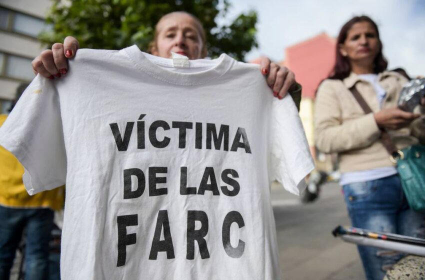  Excomandantes de las FARC narran la crueldad de los secuestros en Colombia
