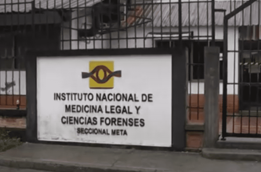  Medicina Legal pide a familiares que reclamen los cuerpos de fallecidos en bombardeo a campamento en Guaviare