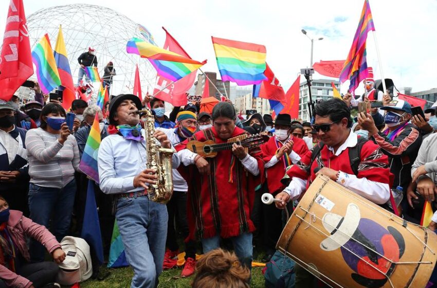  Indígenas de Ecuador estudian acciones para rechazar fraude electoral a Yaku