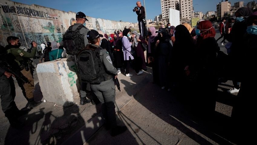 Más de 100 heridos y 50 detenidos en altercados entre israelíes y palestinos