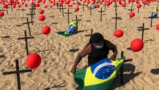  Brasil roza los 14 millones de contagios y camina hacia las 375.000 muertes