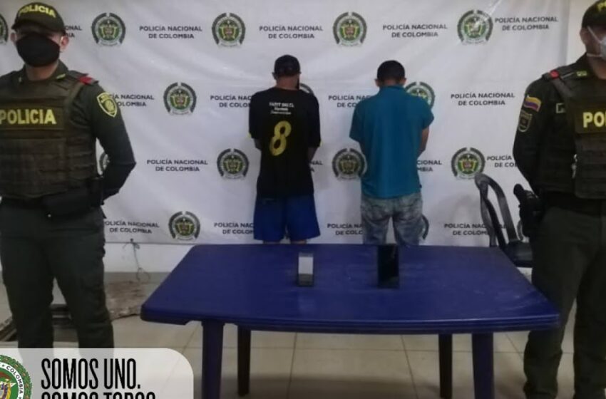  Dos peligrosos antisociales capturados por la policía en Carreño