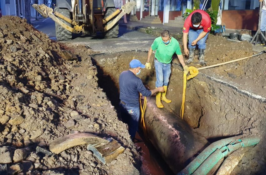  Oportunamente se cumplió la reparación de la tubería para suministro de agua en Villavicencio
