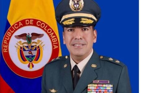 El ejército está preparado y dispuesto para servir a los colombianos, dice comandante de la Cuarta División