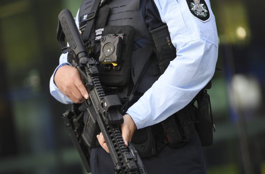  Más de 250 detenidos en Australia y N. Zelanda en operativo contra las mafias
