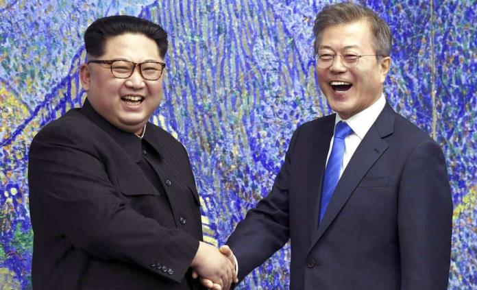  Las dos Coreas retoman la comunicación telefónica más de un año después