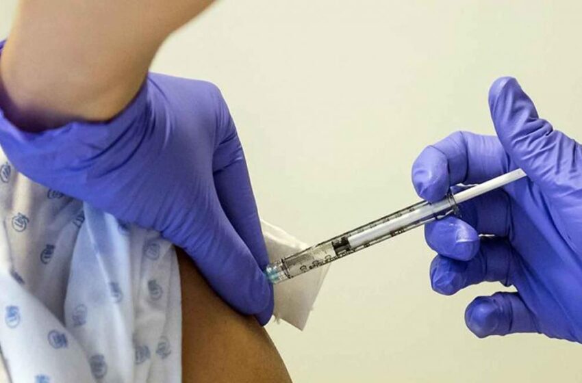  Uruguay inmuniza a más del 50 % de su población y Perú vacuna a los adolescentes