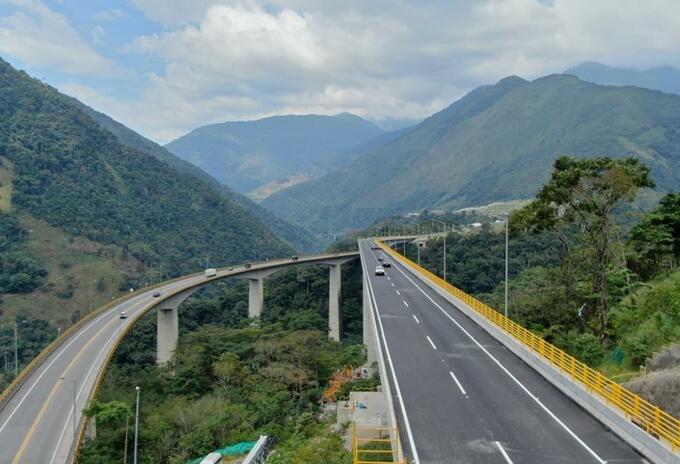  A las 4:00 de esta madrugada quedo habilitada la movilidad en la vía a Bogotá