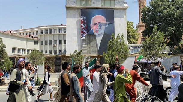  Vicepresidente afgano llama a la resistencia tras autoproclamarse presidente