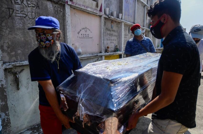  México supera los 250.000 muertos en plena tercera ola de covid-19
